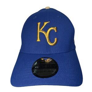 New Era Kansas City Royals 39Thirty‎ Baseball Hat Gold Thread/Navy Medium/Large